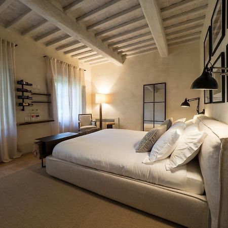Argiano Dimore Wine Relais ภายนอก รูปภาพ