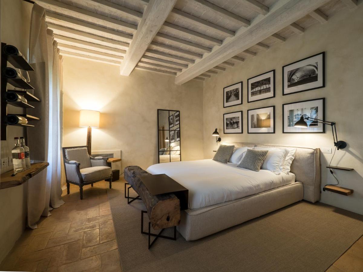 Argiano Dimore Wine Relais ภายนอก รูปภาพ