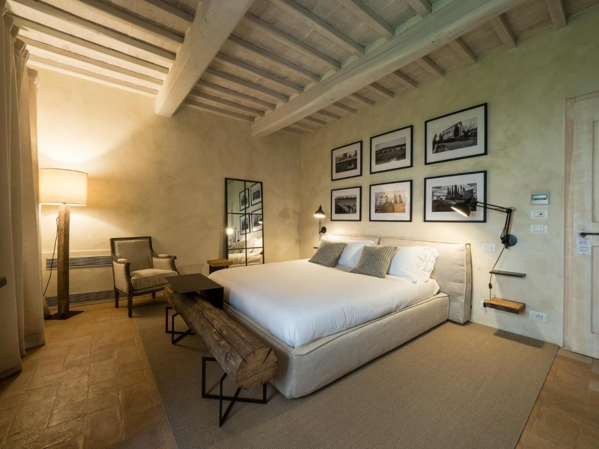 Argiano Dimore Wine Relais ภายนอก รูปภาพ