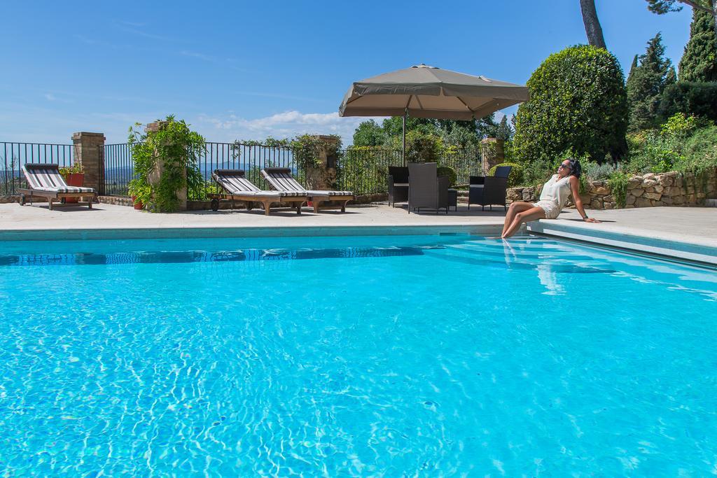 Argiano Dimore Wine Relais ภายนอก รูปภาพ