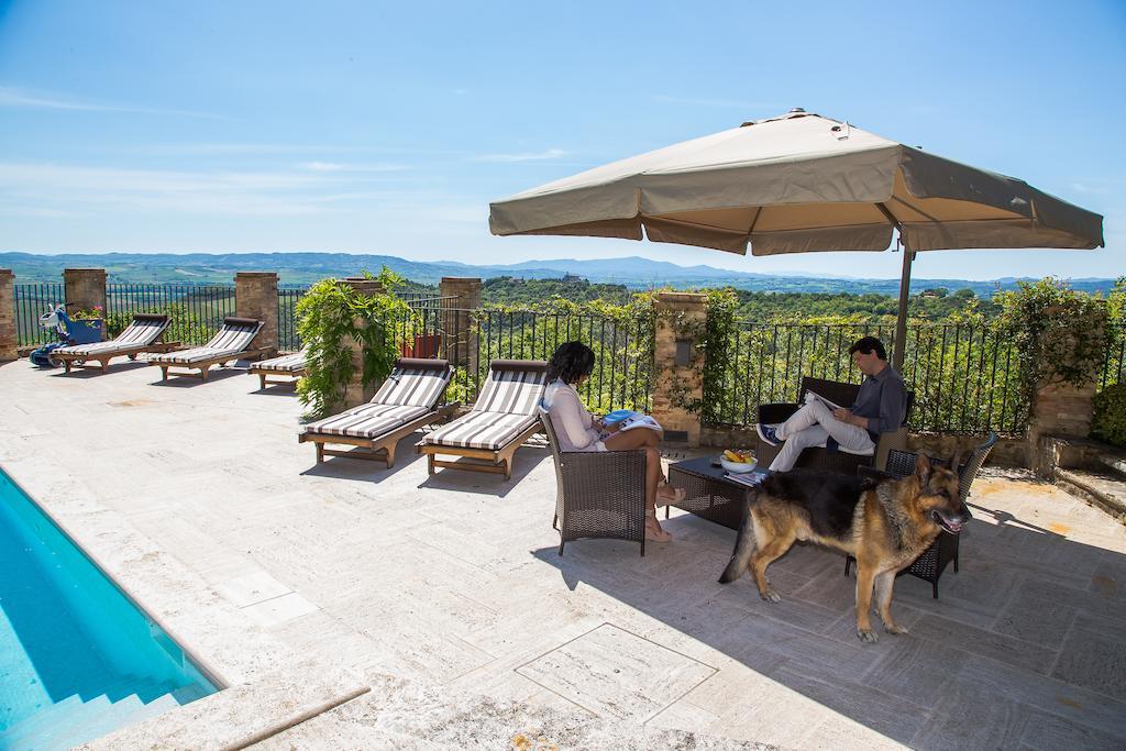Argiano Dimore Wine Relais ภายนอก รูปภาพ