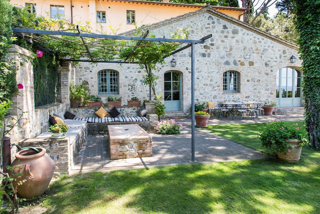 Argiano Dimore Wine Relais ภายนอก รูปภาพ