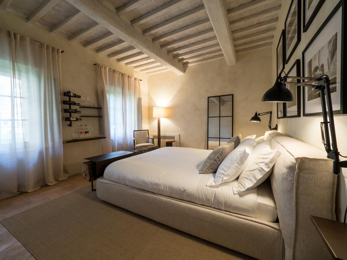 Argiano Dimore Wine Relais ภายนอก รูปภาพ