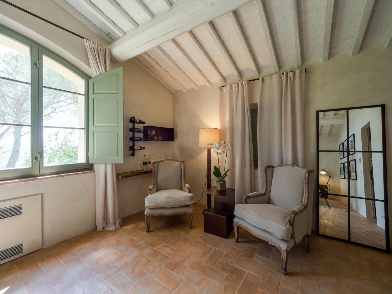 Argiano Dimore Wine Relais ภายนอก รูปภาพ